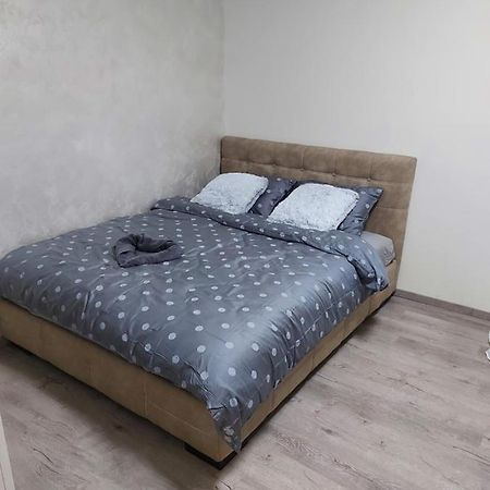 Apartman Mikikiki Βελιγράδι Εξωτερικό φωτογραφία